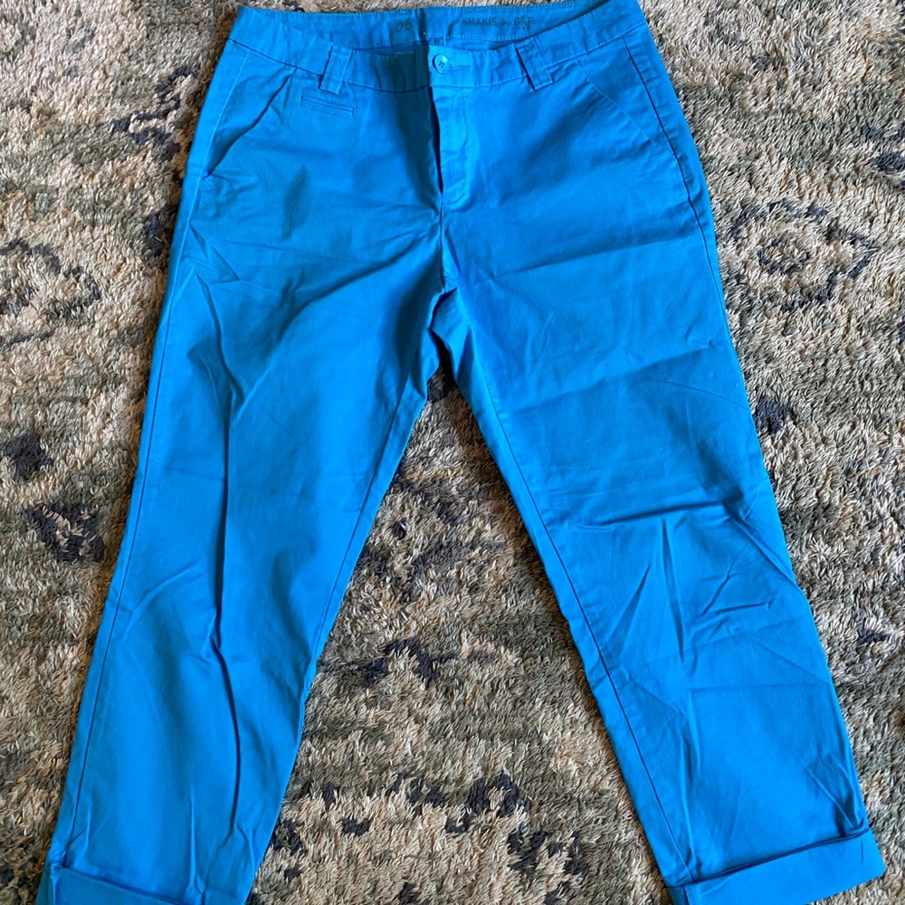 Gap khaki- bright blue size 6